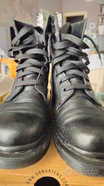 Dr. Martens Pascal Mono Black      