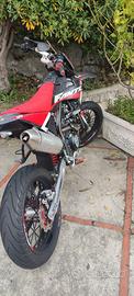 Fantic motard 125 