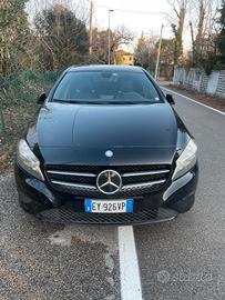 Mercedes classe A 180 CDI 04/2015 182000 km