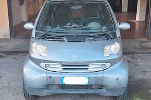 Smart coupé 2001