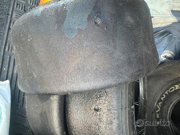 Gomme go kart levanto