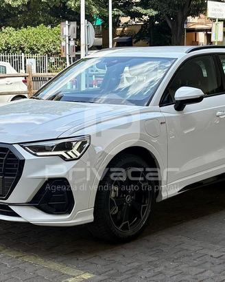 AUDI Q3 45 TFSI e S tronic S line edition
