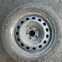 Gomme da neve + cerchione ferro 16’ FIAT