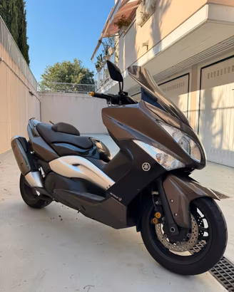 TMAX 500