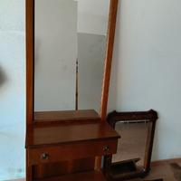 MOBILI   USATI   CLASSICO + ARTE POVERA