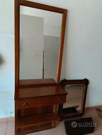 MOBILI   USATI   CLASSICO + ARTE POVERA