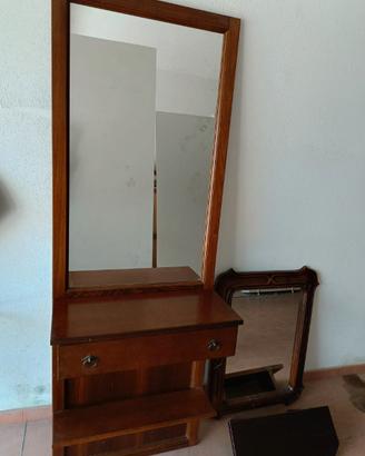 MOBILI   USATI   CLASSICO + ARTE POVERA