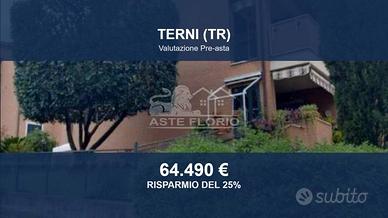 Immobile in asta di 94 m² con box auto a Terni