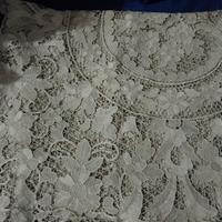 Tovaglia tovaglioli e tovaglia tonda antica