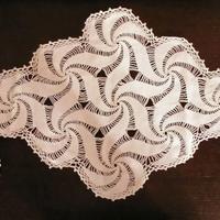 Set di centrini fatti a mano