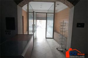 Ampio appartamento al piano terra