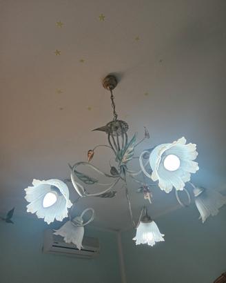 Tenda con binario più lampadario e fioriera