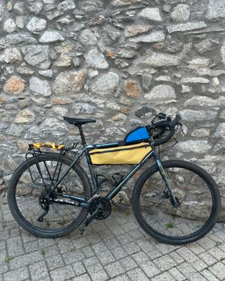 Kona sutra 2022 56cm