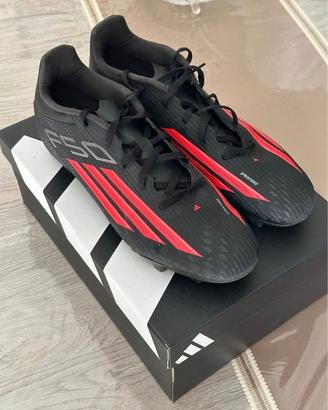 Scarpe da calcio F50 - Nuove, mai usate.