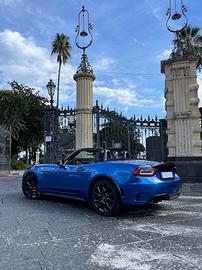 Abarth 124 Spider