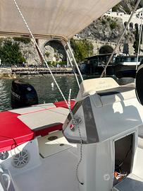 Gommone 2023 Sunrise 7 metri , motore 140 cv Suzuk