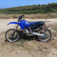 Yamaha YZ 125