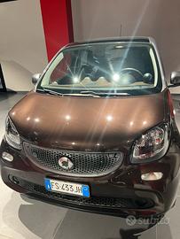 Smart fourfour EQ
