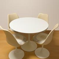 tavolo Tulip di Saarinen con 4 sedie