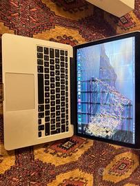 MacBook Pro 13” 2015 – difetto al display