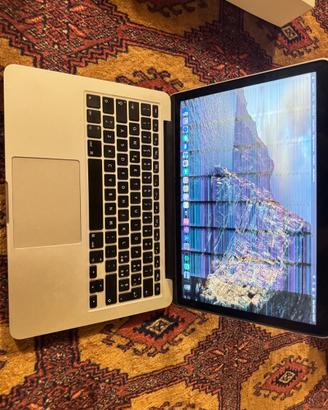 MacBook Pro 13” 2015 – difetto al display