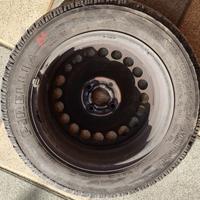 Treno di gomme invernali