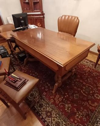 SCRIVANIA PER UFFICIO IN NOCE STILE CLASSICO
