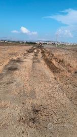 oggetto Terreno edificabile a scopo commerciale 