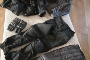 Completo moto Dainese donna, protezioni, guanti
