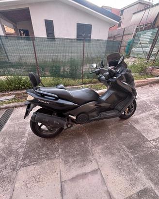 Yamaha Tmax 500 (2005)