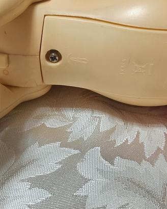 CAVALLO  GIOCATTOLO  PER BAMBINI CON  VOCE 