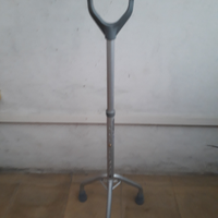 Bastone da passeggio 3 piedi