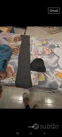 Sciarpa e cappello fatti a mano