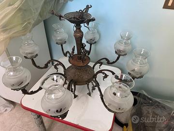 Lampadario d epoca in ferro battuto