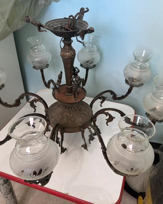 Lampadario d epoca in ferro battuto