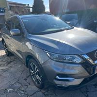 Nissan Qashqai 1.3 DIG-T 140 CV Tekna+