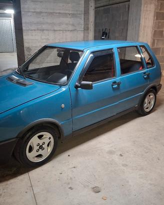 fiat uno