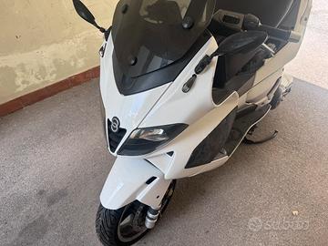 Gilera Nexus 500