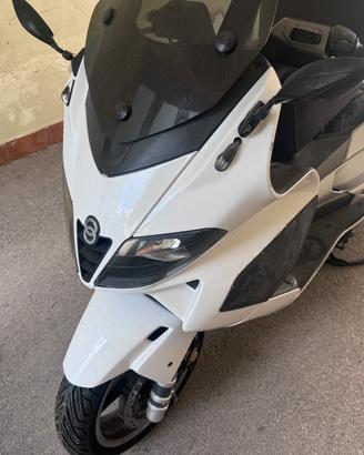 Gilera Nexus 500