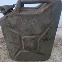 Tanica gasolio storica metallo 1950