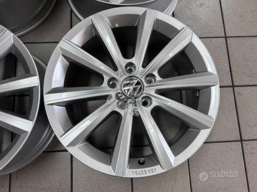 Cerchi in lega 17 originali vw T-roc golf Passat T