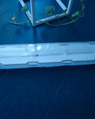 Lampada di emergenza LED Schneider Electric
