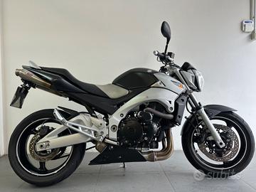 Suzuki GSR 600