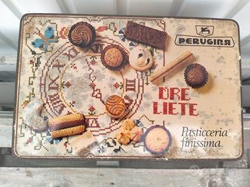 Scatola in latta anni '70