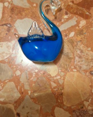 soprammobile cigno blu in vetro di murano vintage 