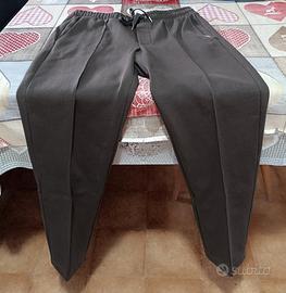 Pantaloni tuta verdi EU 38