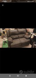 Divano 2 posti con recliner elettrico