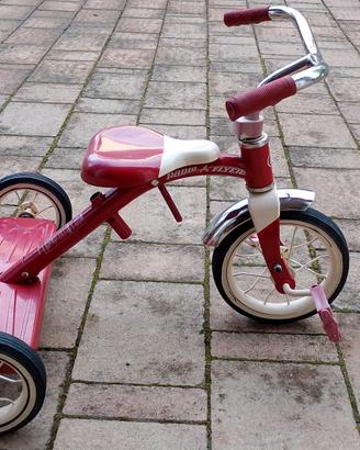Triciclo vintage radio flyer