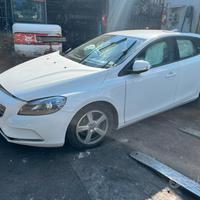Volvo V40 2015 D4162T