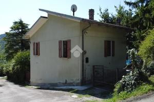 CASA INDIPENDENTE A NEVIANO DEGLI ARDUINI